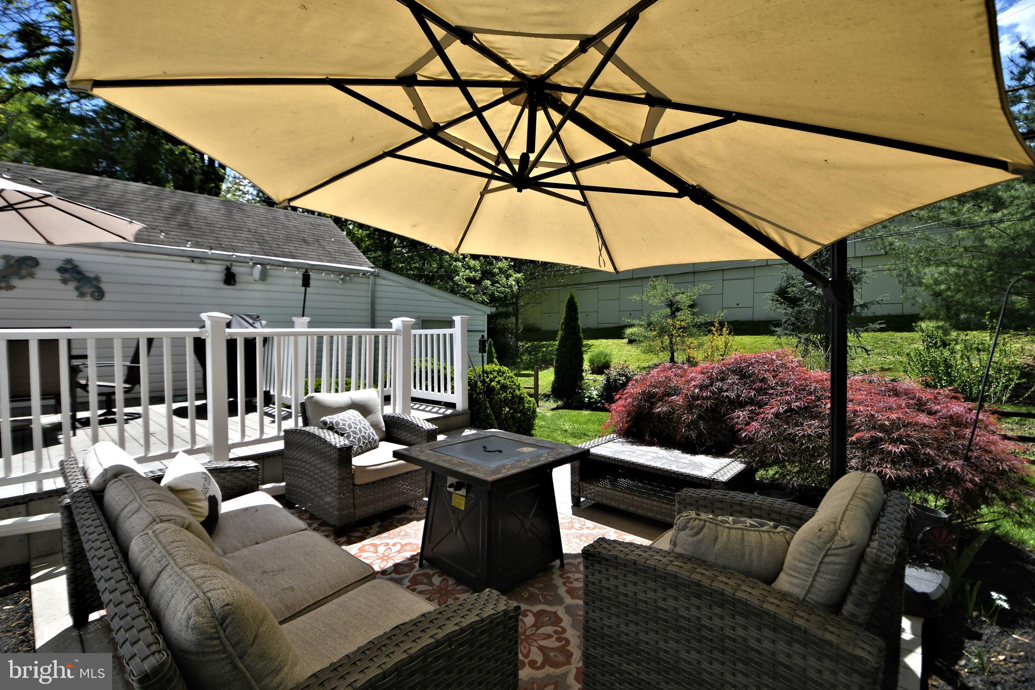 1900 Scott Road Oreland, PA 19075 - Photo 44 of 46 Lower level deck