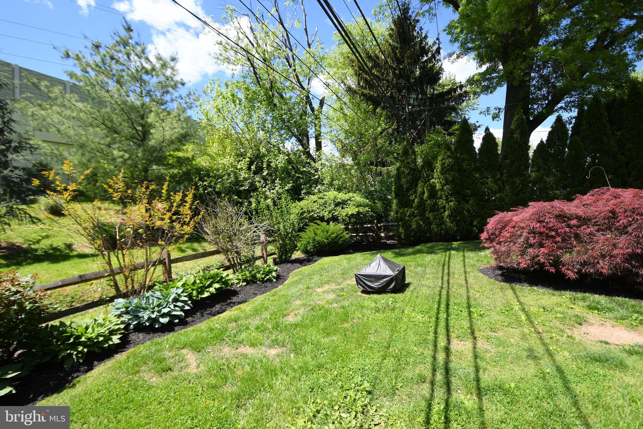 1900 Scott Road Oreland, PA 19075 - Photo 46 of 46 Rear yard