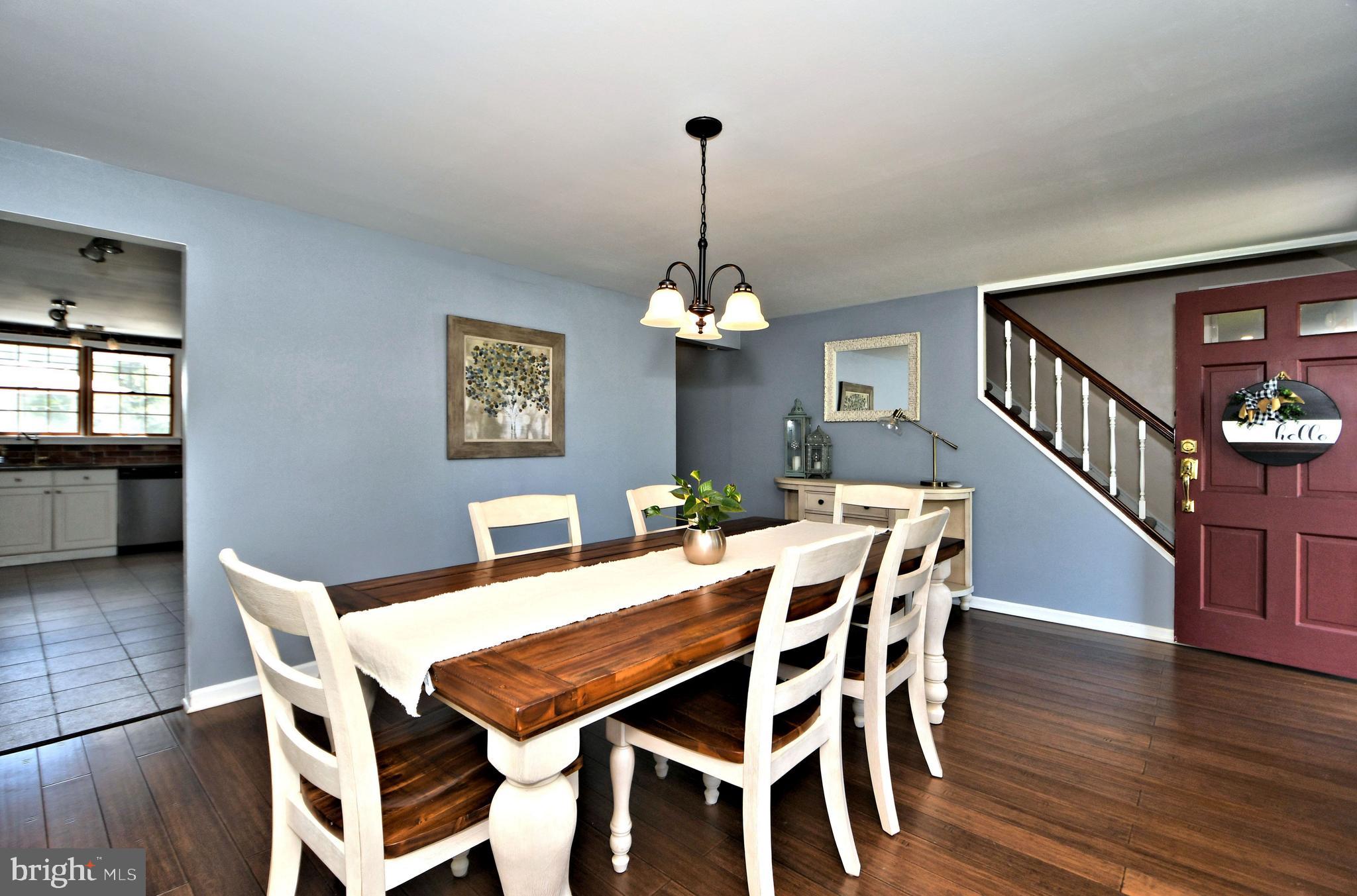 1900 Scott Road Oreland, PA 19075 - Photo 7 of 46 Dining room