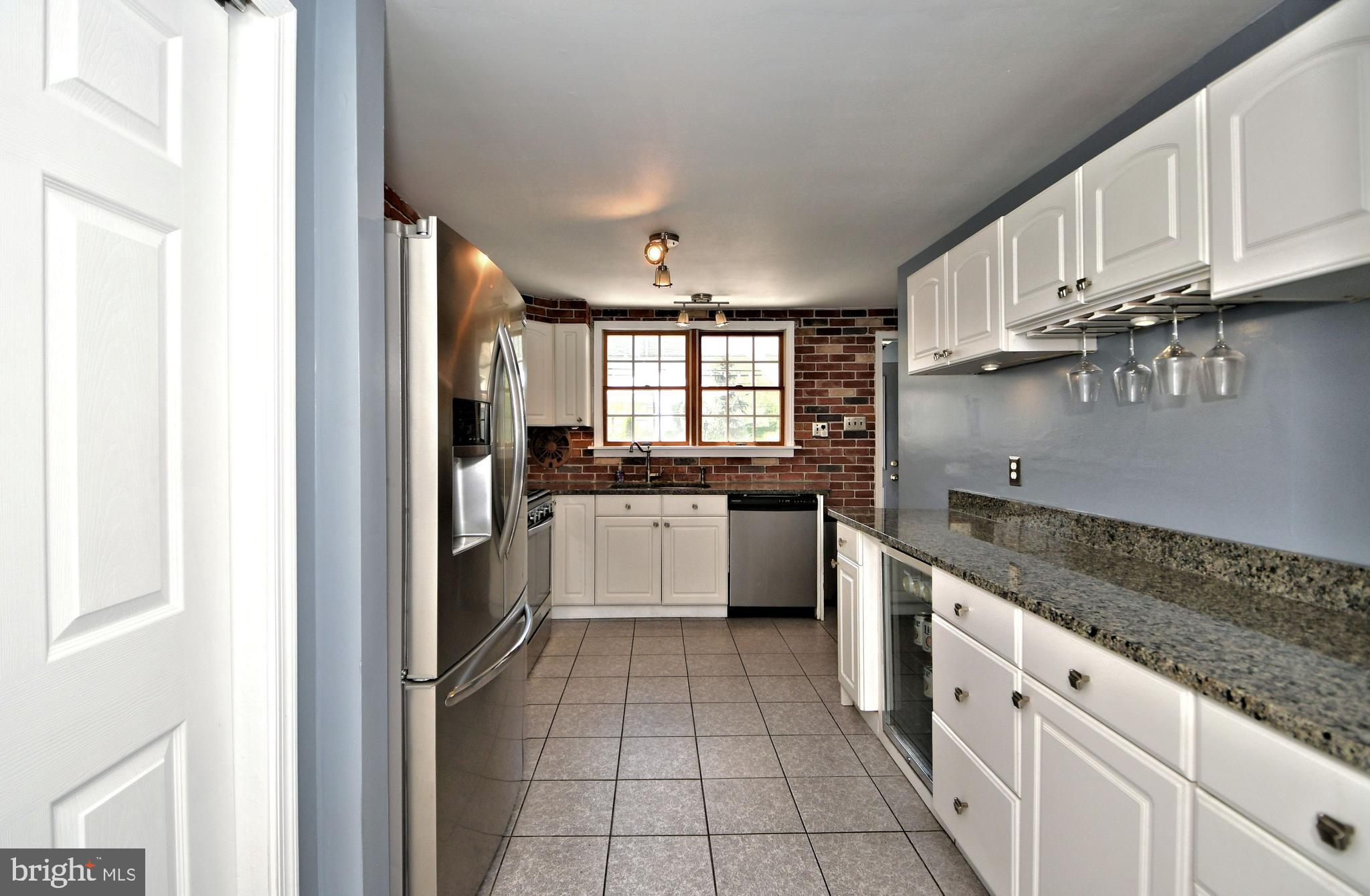 1900 Scott Road Oreland, PA 19075 - Photo 8 of 46 Kitchen