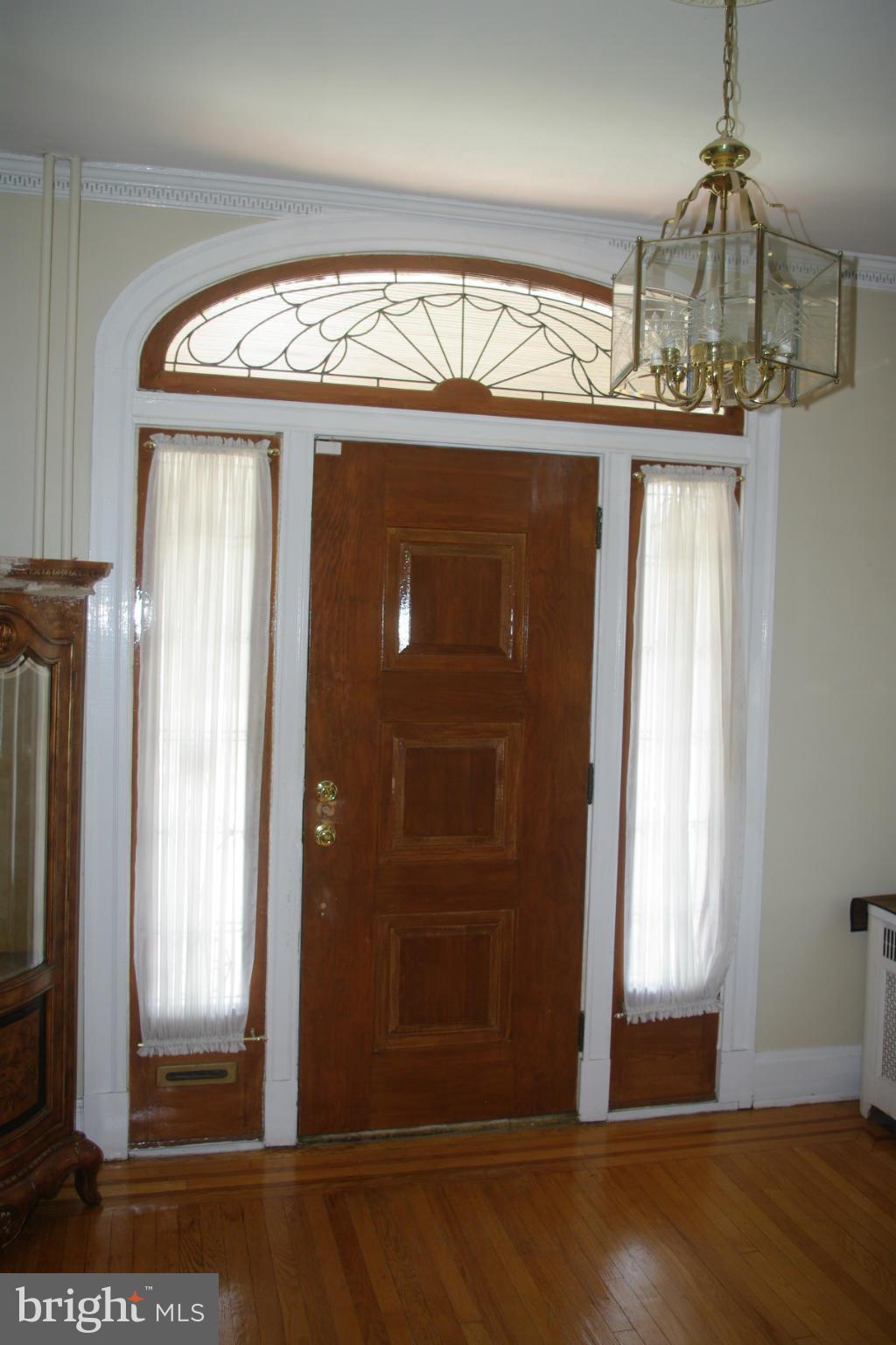 3610 Grantley Road Baltimore, MD 21215 - Photo 2 of 18 Interior (General)