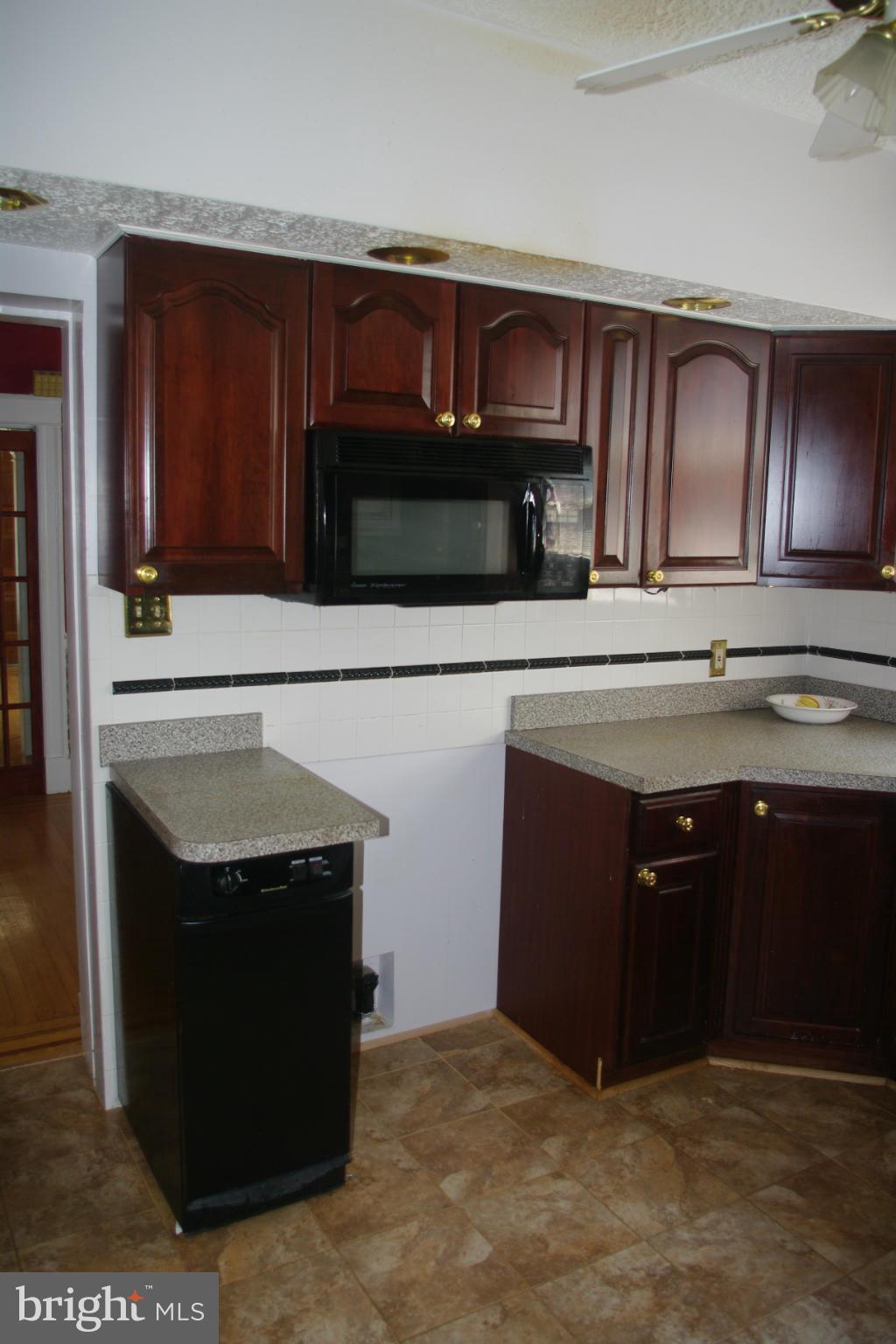 3610 Grantley Road Baltimore, MD 21215 - Photo 12 of 18 Kitchen