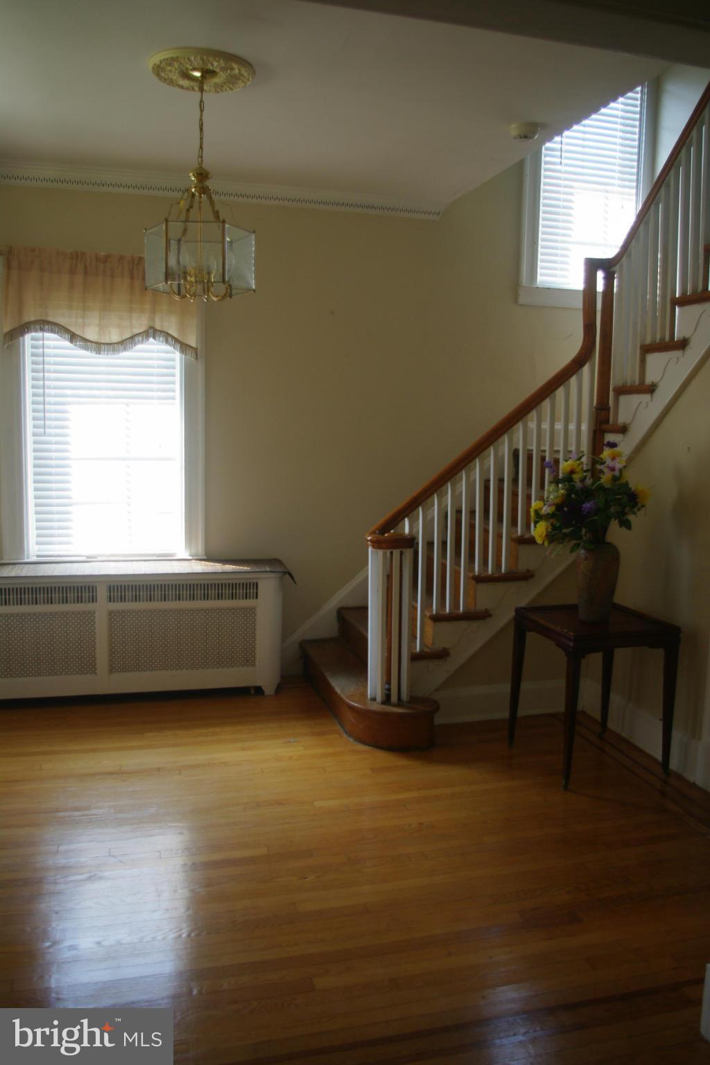 3610 Grantley Road Baltimore, MD 21215 - Photo 4 of 18 Interior (General)