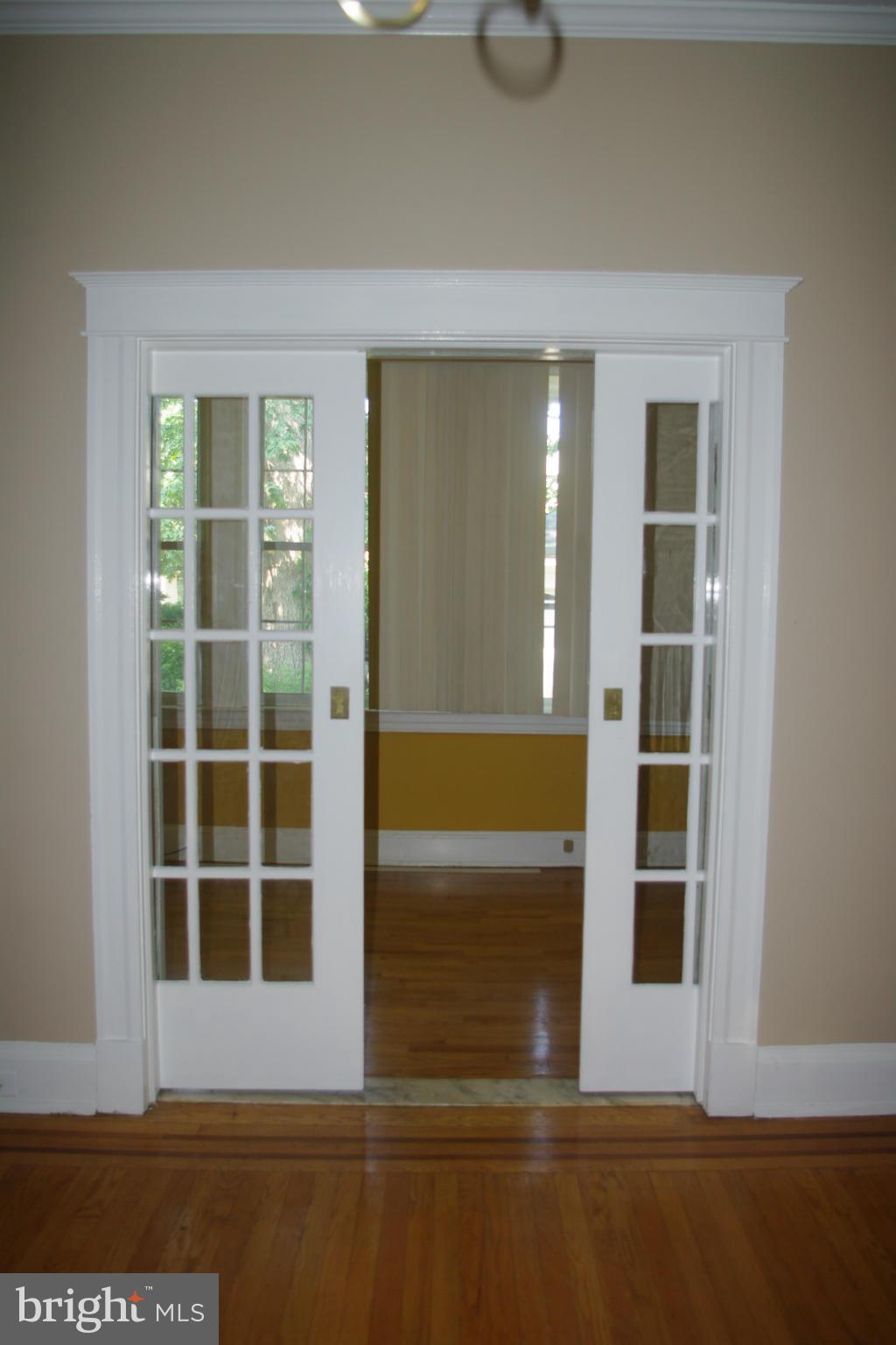 3610 Grantley Road Baltimore, MD 21215 - Photo 6 of 18 Interior (General)