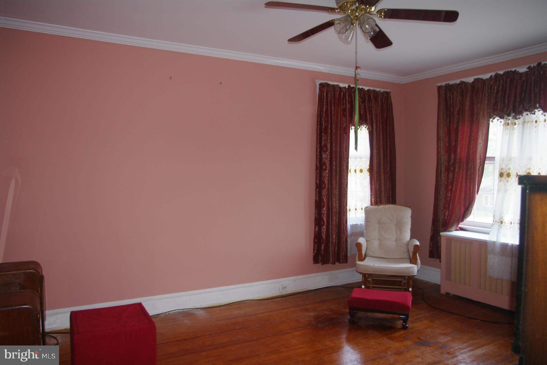 3610 Grantley Road Baltimore, MD 21215 - Photo 9 of 18 Bedroom