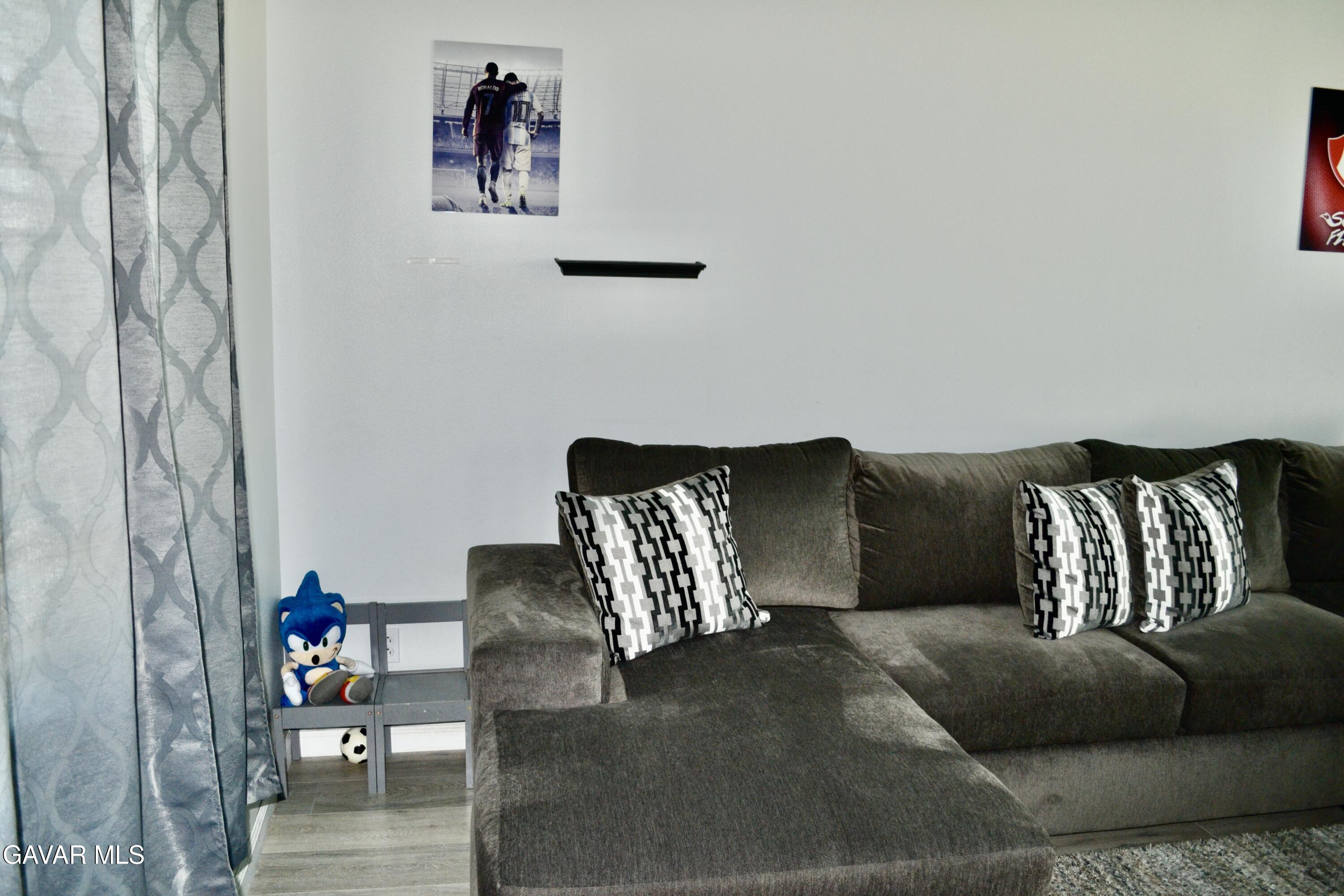 5212 Riley Court Palmdale, CA 93552 - Photo 35 of 62 B4416A35-7798-4017-BD14-204075417655_1_2