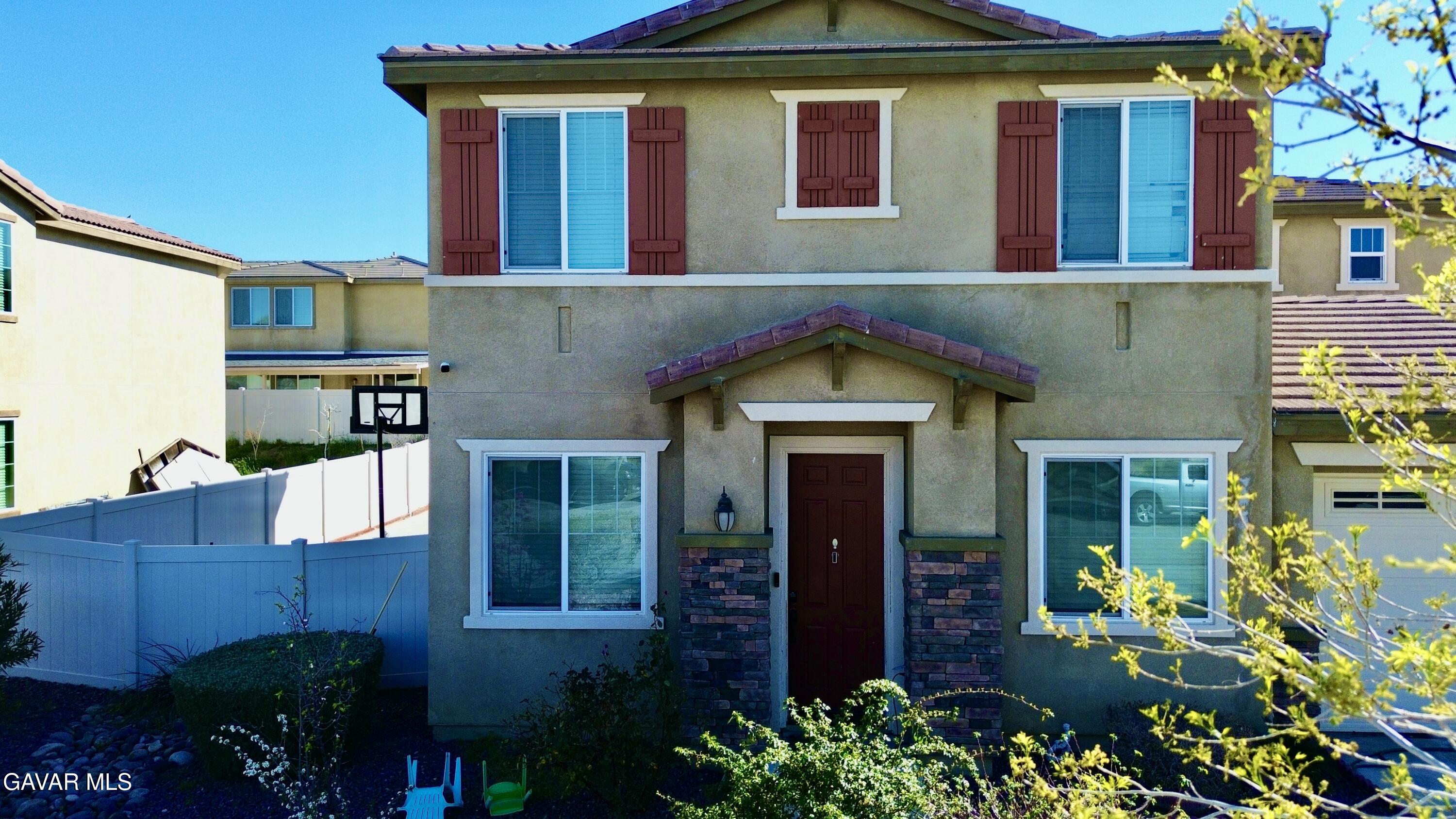 5212 Riley Court Palmdale, CA 93552 - Photo 5 of 62 087FEB32-EA70-4B92-AFB8-7AE2BAE5A2A7_1_2