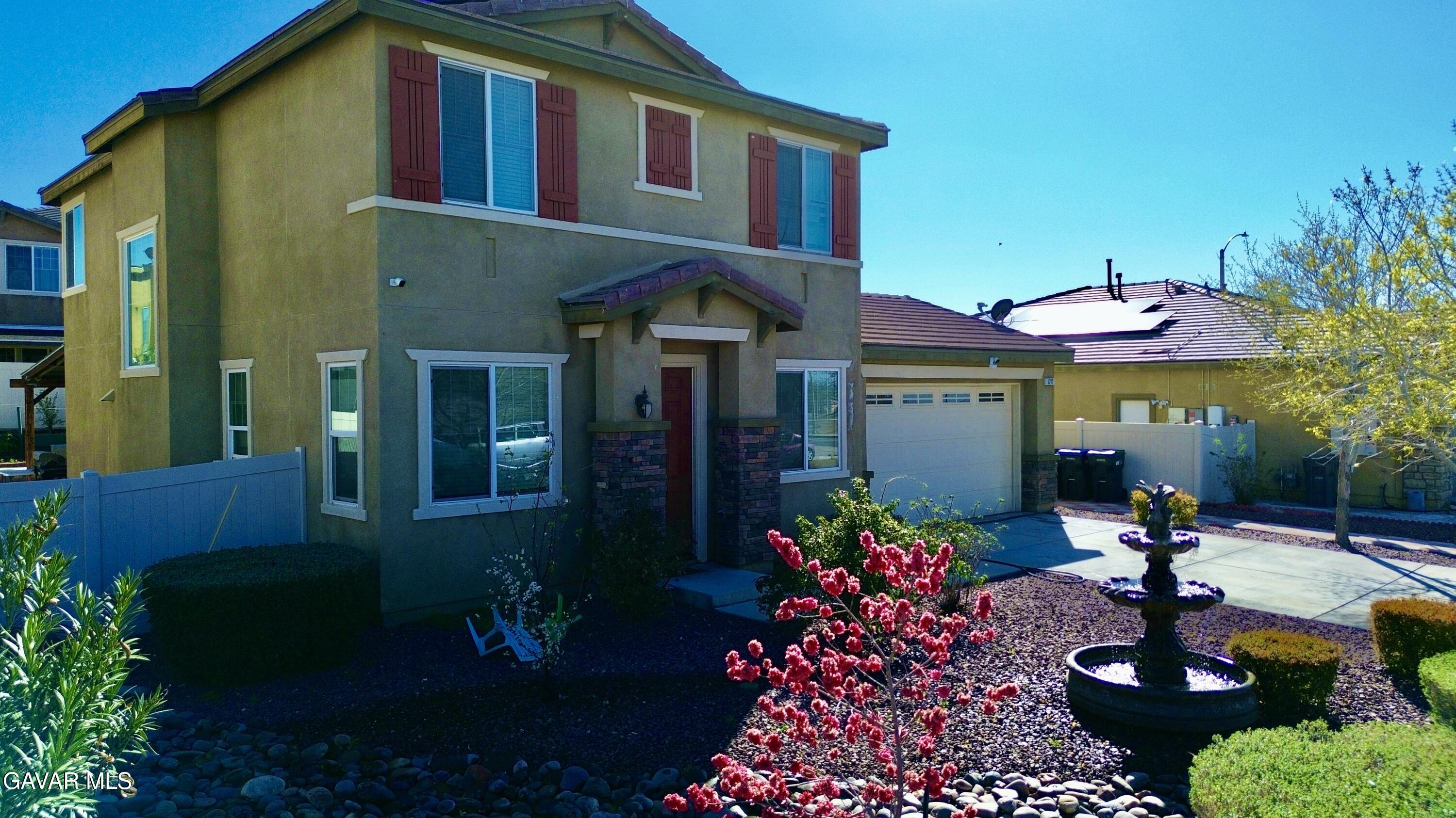 5212 Riley Court Palmdale, CA 93552 - Photo 6 of 62 4BDB2B97-09D1-4B33-88CE-5693612609D8_1_2