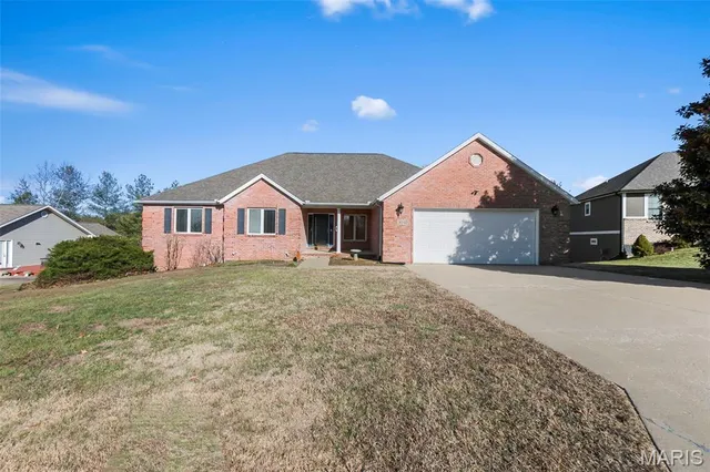 $395,000 | 3042 North Church Street, Cape Girardeau, MO 63701
