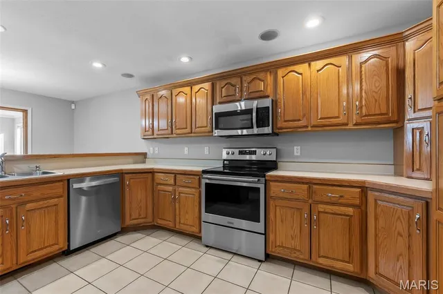 $395,000 | 3042 North Church Street, Cape Girardeau, MO 63701