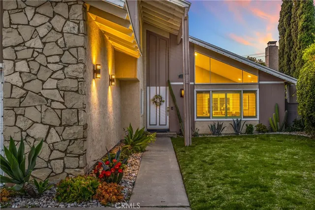 $6,750 | 1320 North Van Gogh Circle, Orange, CA 92867