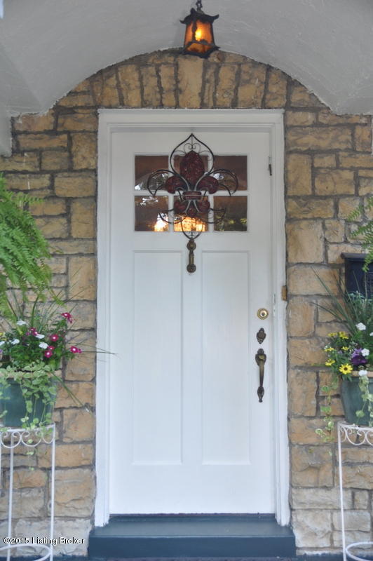 2372 Valley Vista Road Louisville, KY 40205 - Photo 3 of 59 DSC_0016