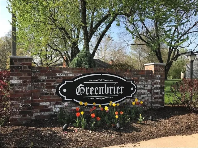 $250,000 | 8605 West 83rd Street, Overland Park, KS 66204