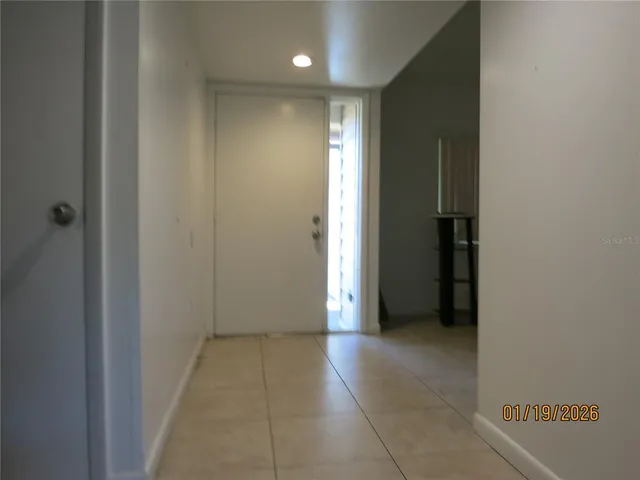 $2,400 | 8304 North Gomez Avenue, Tampa, FL 33614