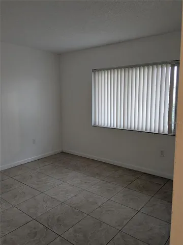 $2,400 | 8304 North Gomez Avenue, Tampa, FL 33614