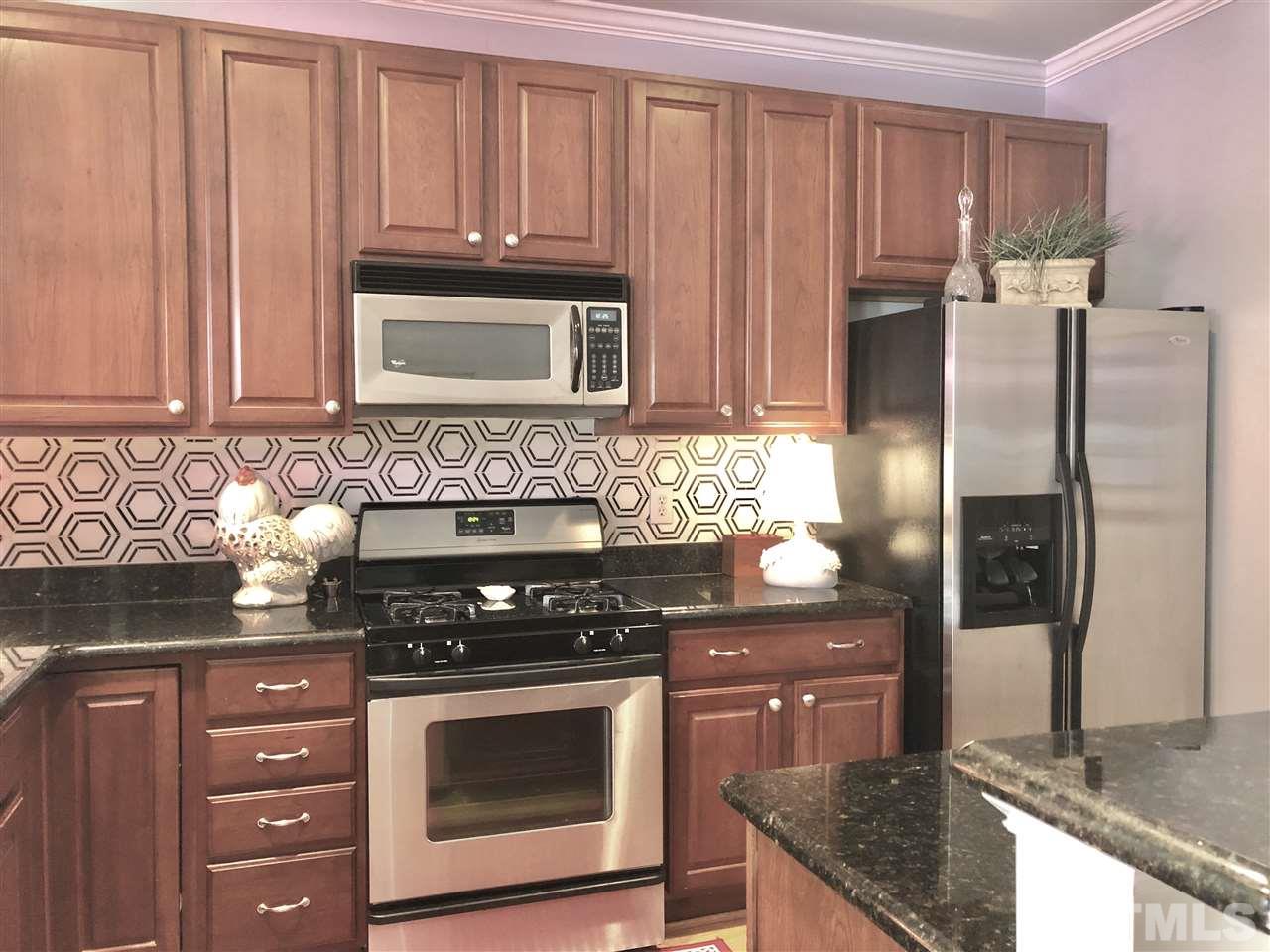 254 Ashton Hall Lane Raleigh, NC 27609 - Photo 9 of 24