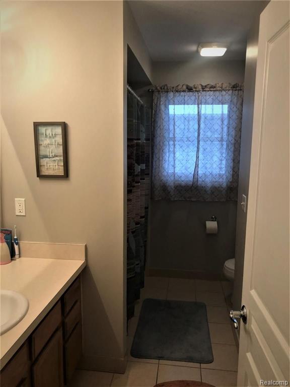 22702 Brantingham Road Macomb, MI 48044 - Photo 42 of 61