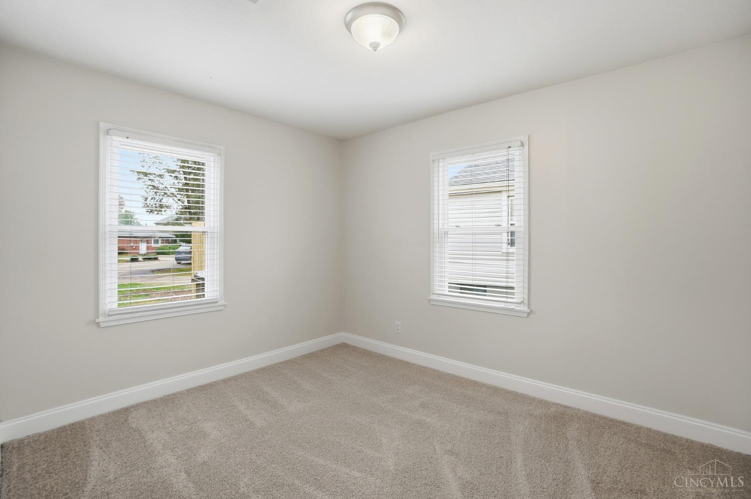 4582 Cooper Road Blue Ash, OH 45242 - Photo 21 of 37