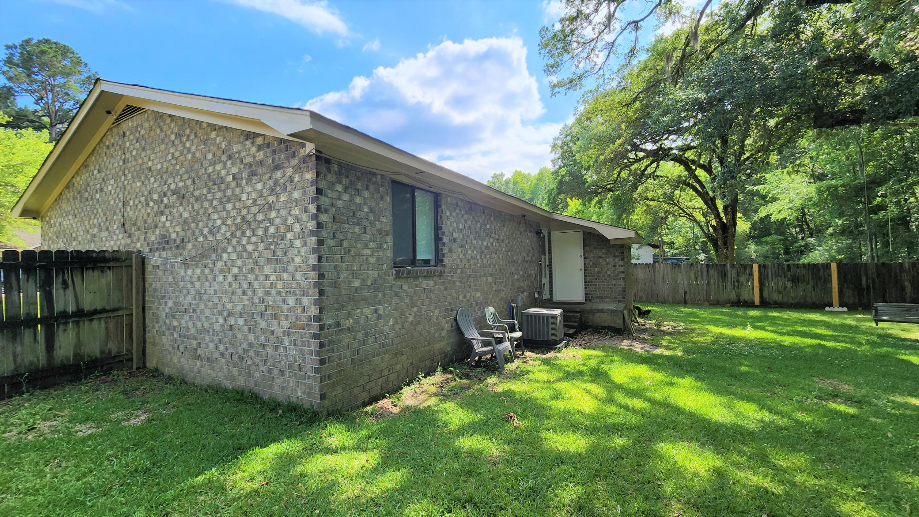 63 Oak Grove Road Goose Creek, SC 29445 - Photo 21 of 25 20230510_155446