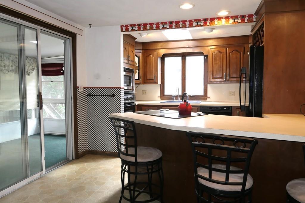 15 Ravine Terrace Melrose, MA 02176 - Photo 5 of 22 Gallery Image 5
