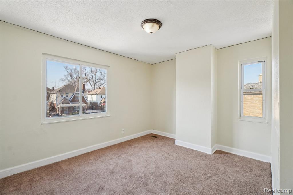 18238 Santa Rosa Drive Detroit, MI 48221 - Photo 19 of 35