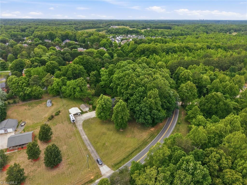3710 Southeast School Road Greensboro, NC 27406 - Photo 34 of 39