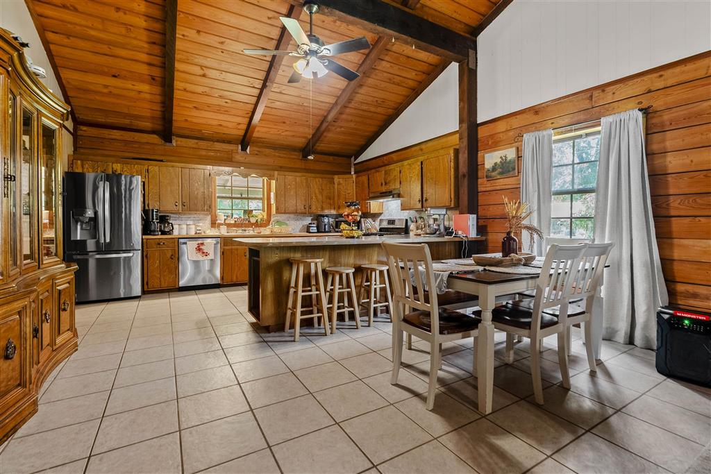 355 Grimes Road Dequincy, LA 70633 - Photo 4 of 29