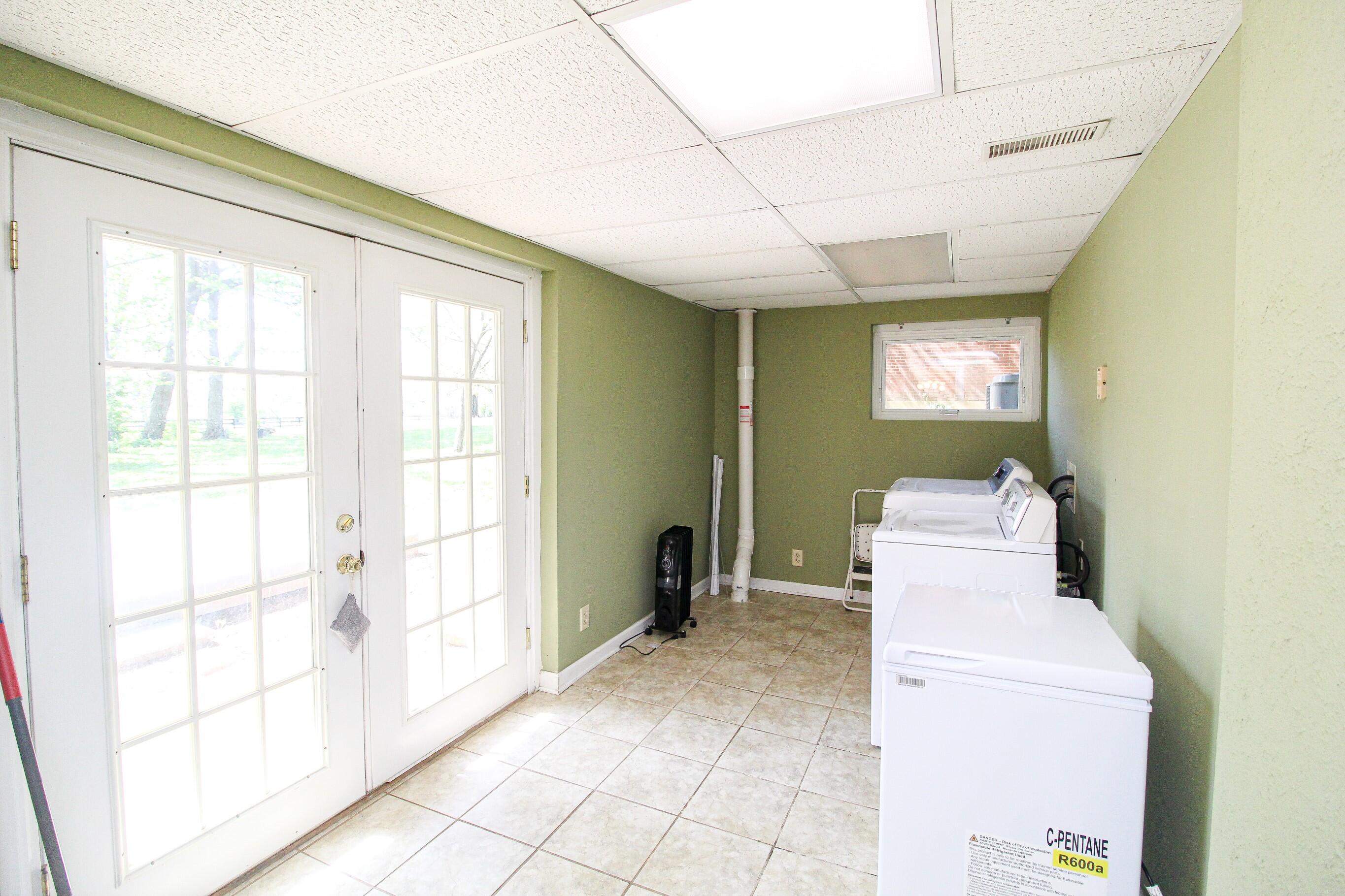 3559 Huntertown Road Versailles, KY 40383 - Photo 23 of 40 25 (Custom)
