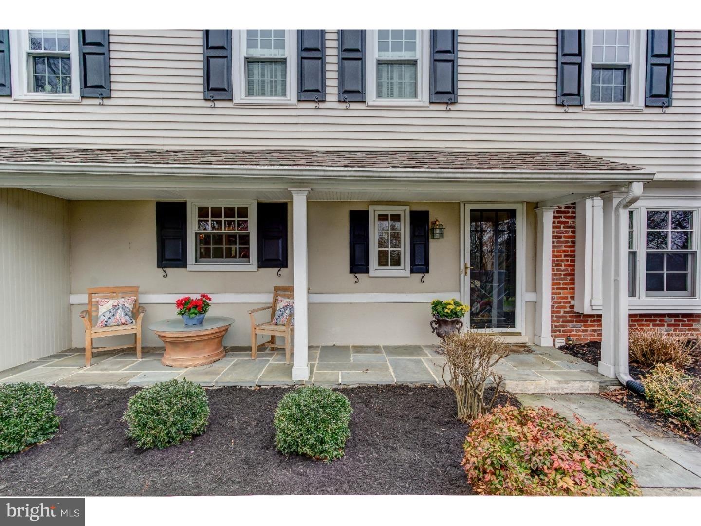 686 Mount View Road Berwyn, PA 19312 - Photo 2 of 25 Exterior Front
