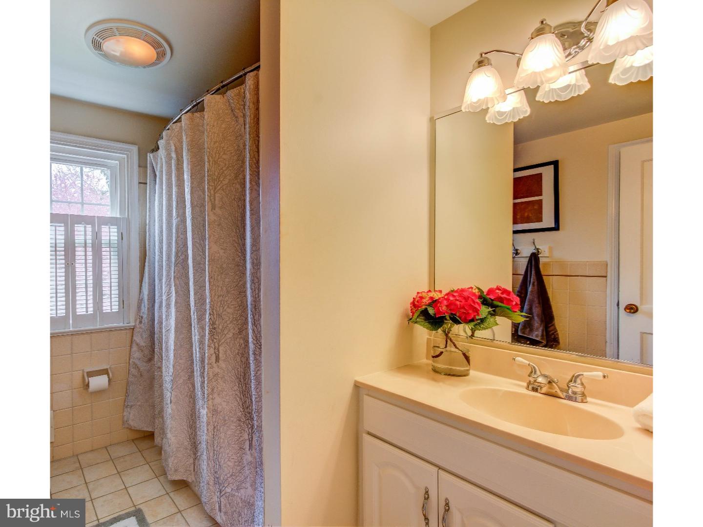 686 Mount View Road Berwyn, PA 19312 - Photo 18 of 25