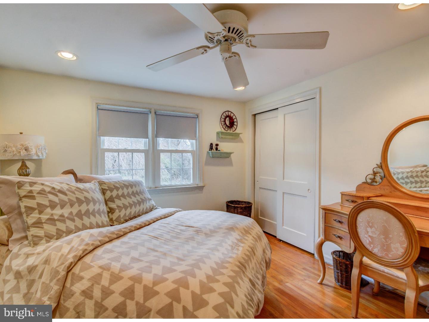 686 Mount View Road Berwyn, PA 19312 - Photo 19 of 25 Bedroom 4