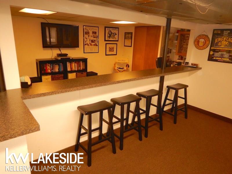33500 Klein Road Fraser, MI 48026 - Photo 22 of 25 31306806-21.JPG