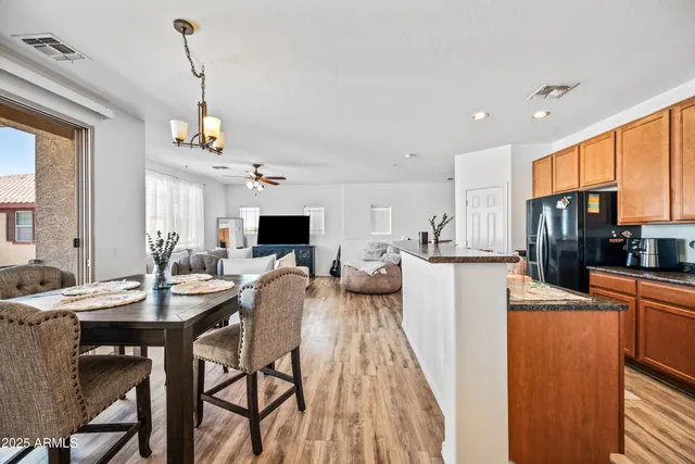 $249,000 | 8115 West Lynwood Street, Phoenix, AZ 85043