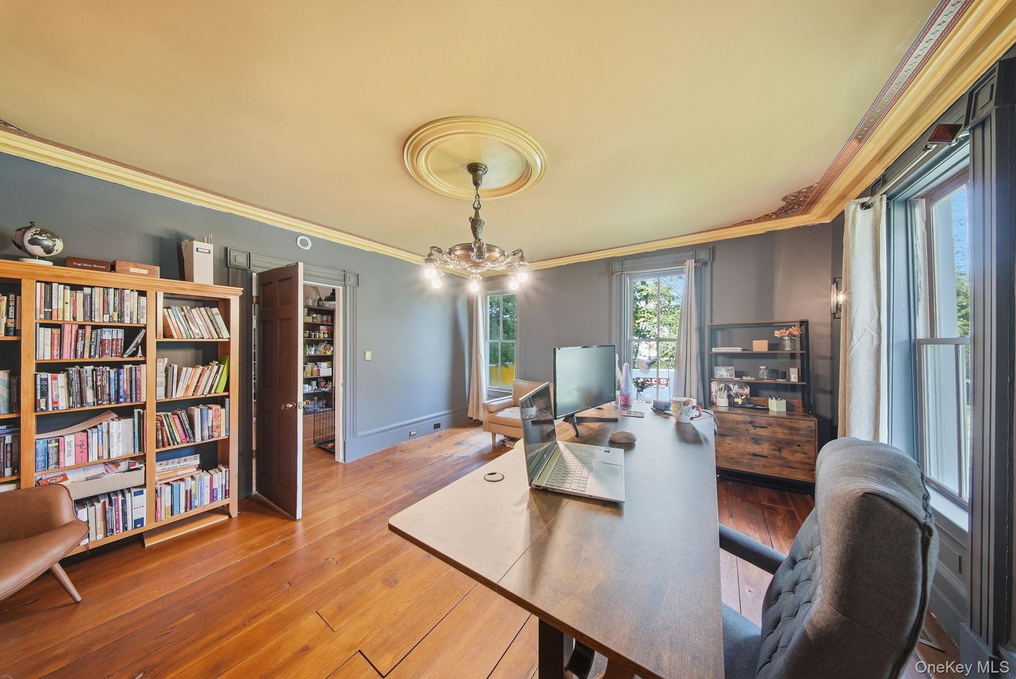 633 Ridgebury Road Slate Hill, NY 10973 - Photo 13 of 48