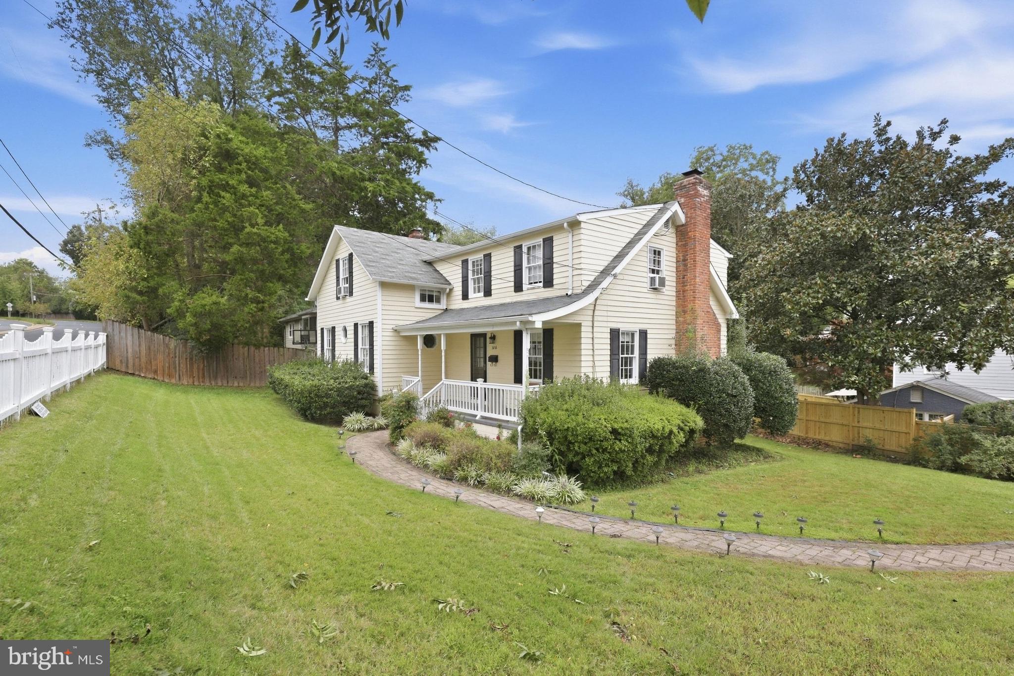 3816 North Glebe Road Arlington, VA 22207 - Photo 3 of 7 Gallery Image 3