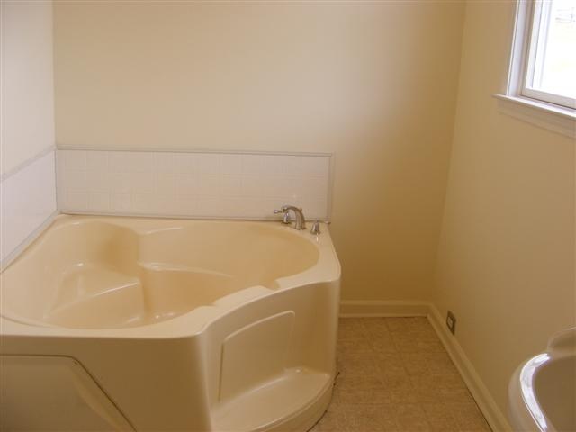 203 Turner Road, Unit 203 TURNER RD Starr, SC 29684 - Photo 9 of 13 Gallery Image 9