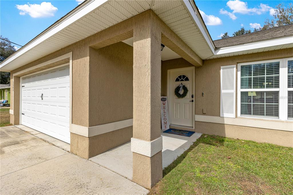 3563 Southeast 137th Street Summerfield, FL 34491 - Photo 3 of 42