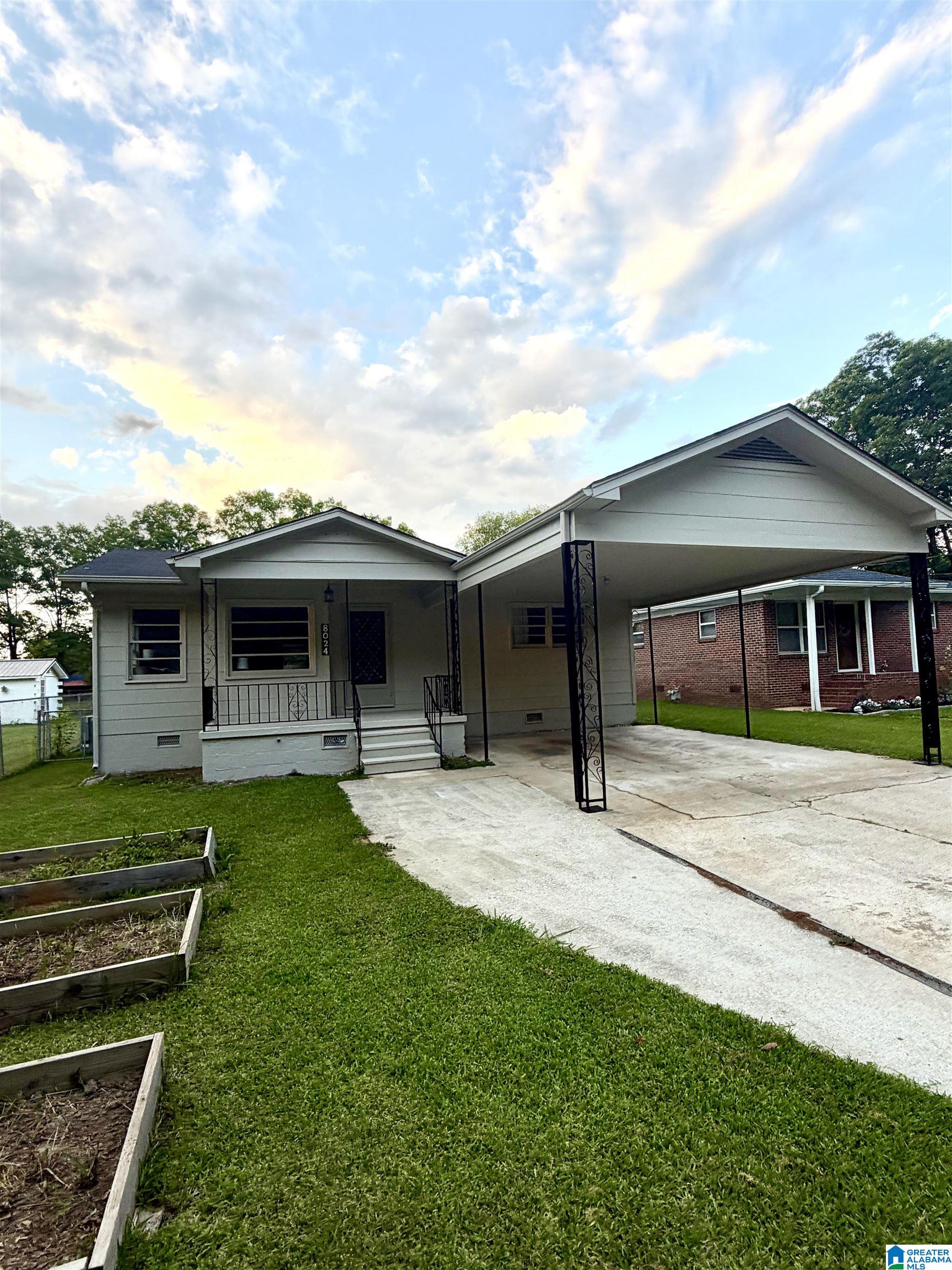 8024 4th Avenue Leeds, AL 35094 - Photo 2 of 24