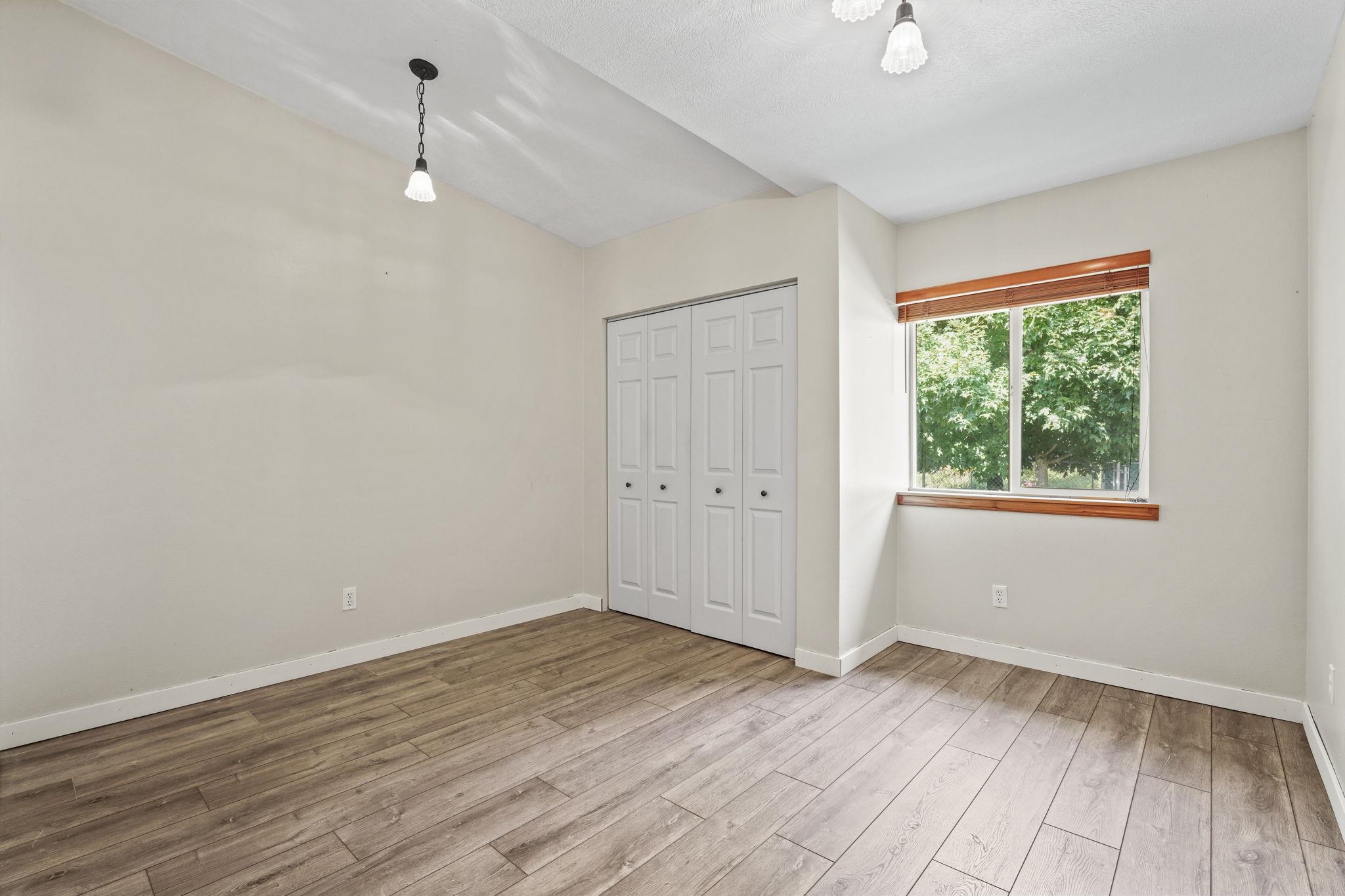 13111 East Bridges Road Elk, WA 99009 - Photo 13 of 50