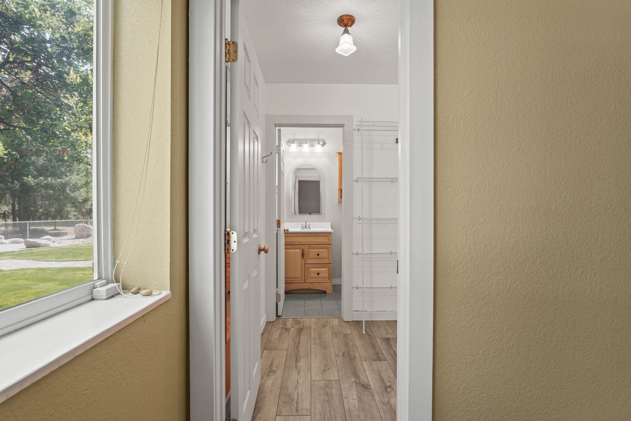 13111 East Bridges Road Elk, WA 99009 - Photo 15 of 50