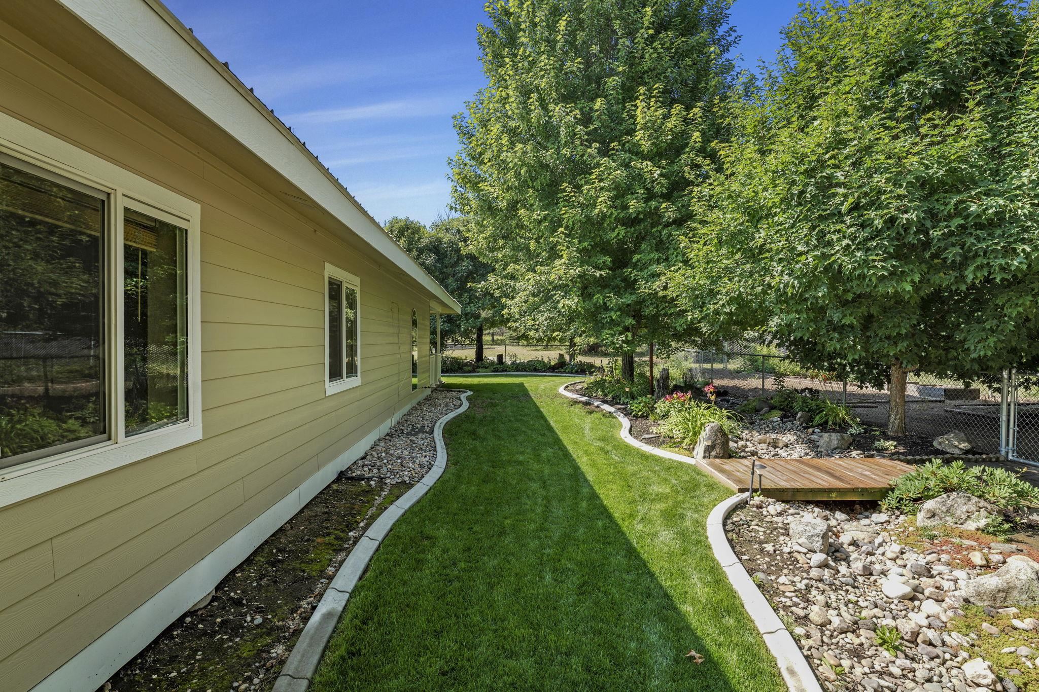 13111 East Bridges Road Elk, WA 99009 - Photo 26 of 50