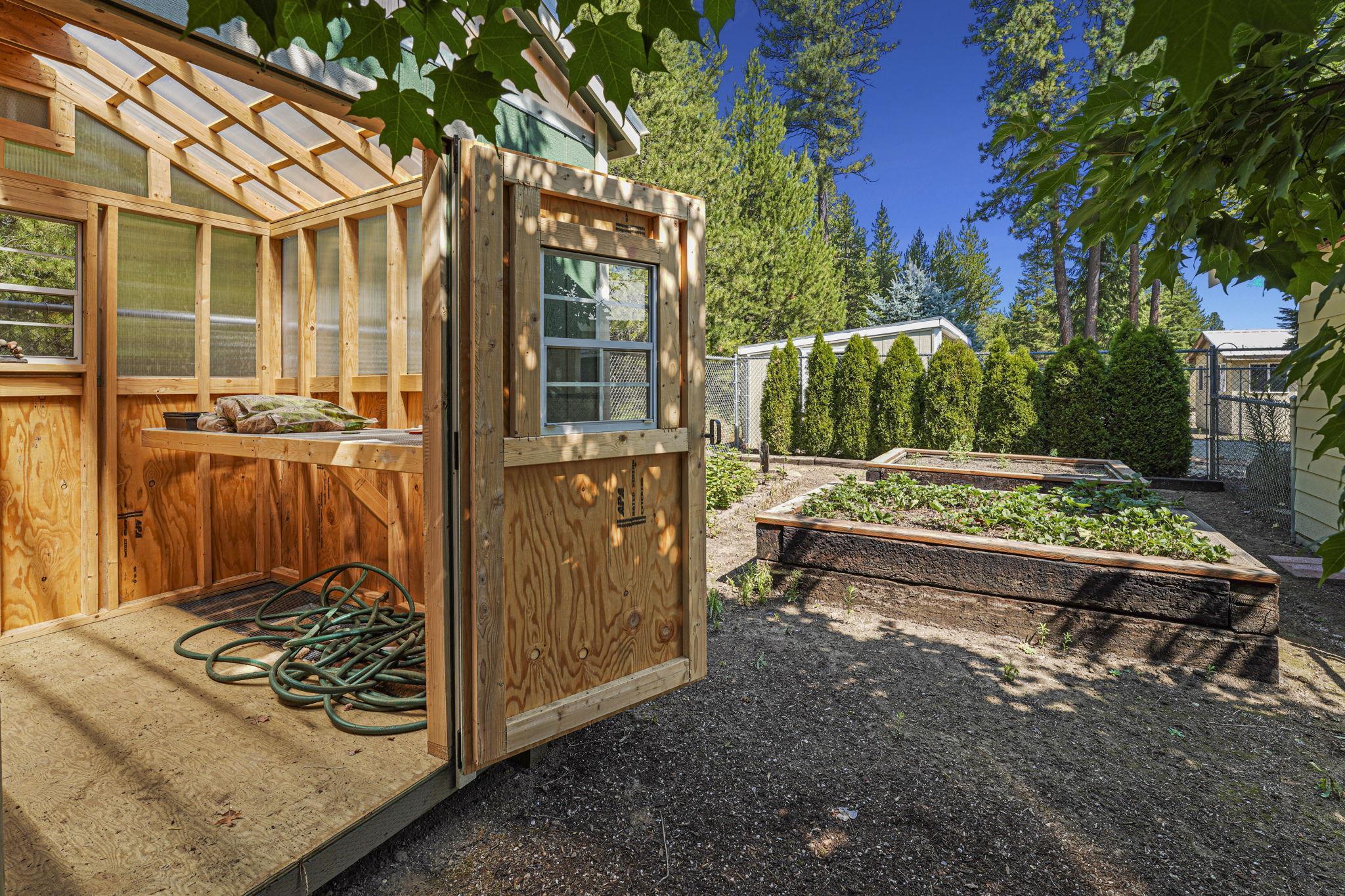 13111 East Bridges Road Elk, WA 99009 - Photo 34 of 50