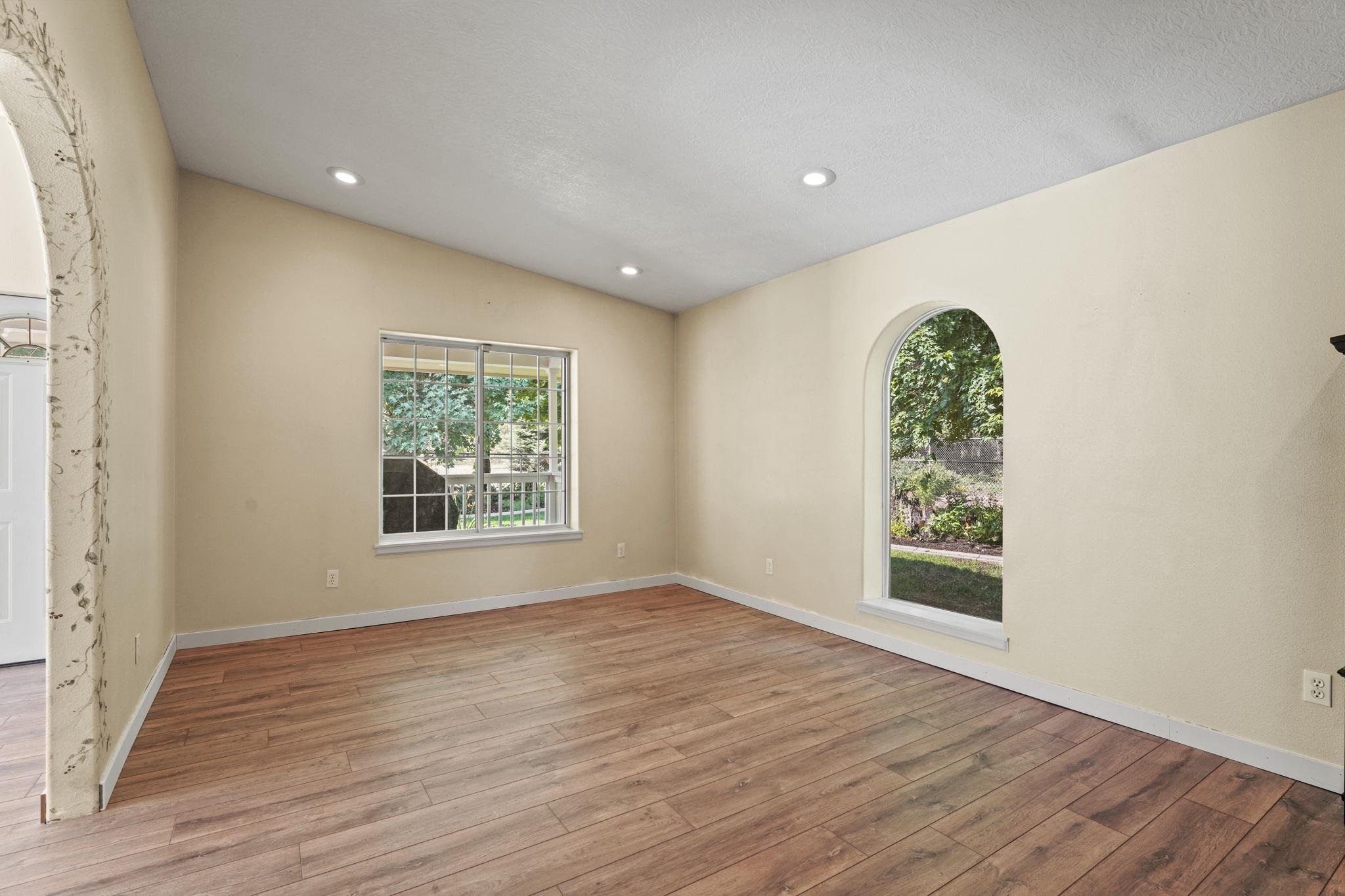 13111 East Bridges Road Elk, WA 99009 - Photo 9 of 50