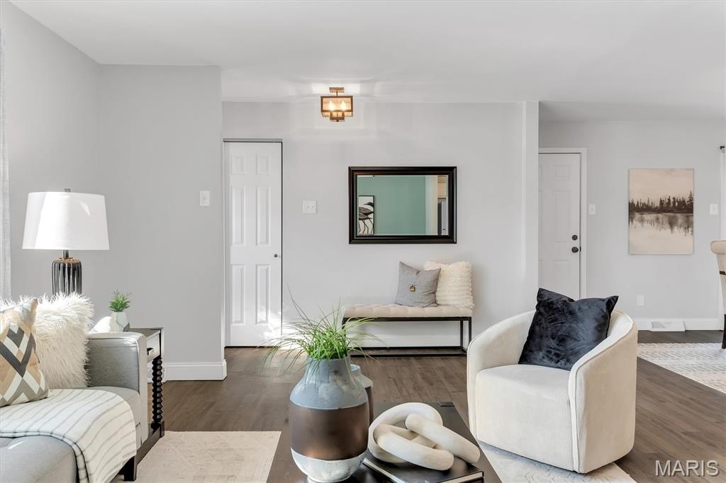 4603 Mattis Road St. Louis, MO 63128 - Photo 12 of 45