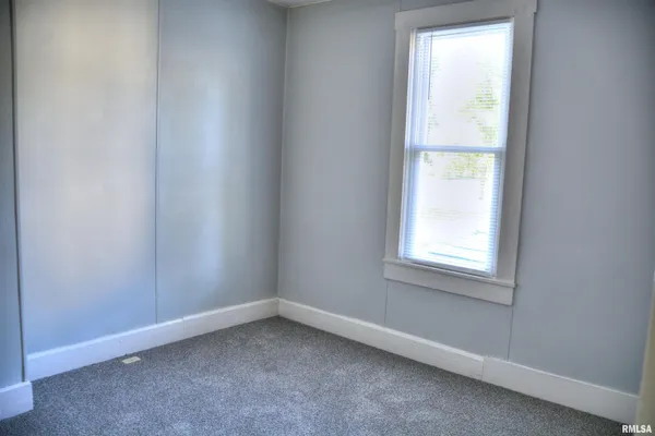 $85,000 | 309 South Dudley Street, Macomb, IL 61455