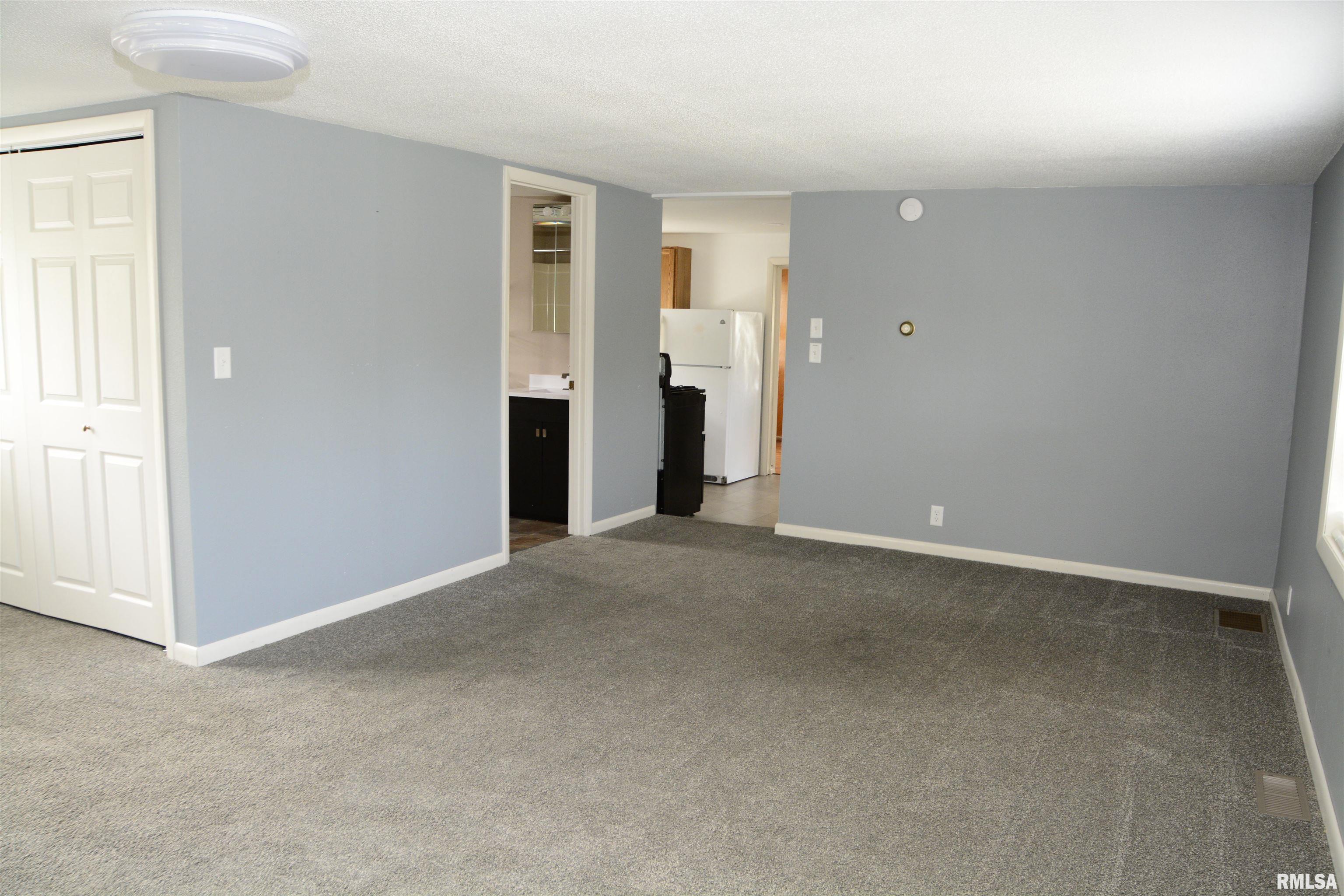 309 South Dudley Street Macomb, IL 61455 - Photo 15 of 21