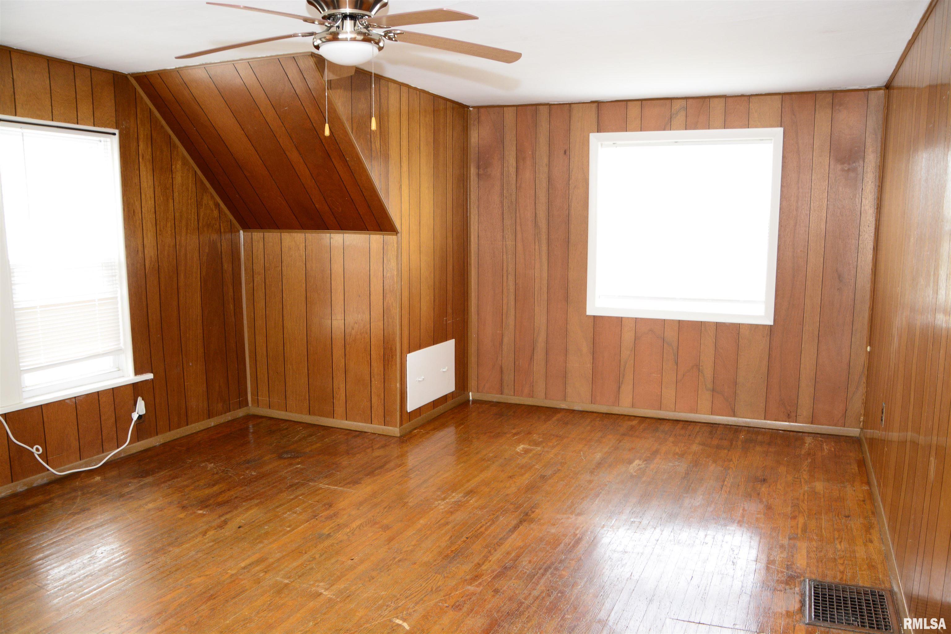 309 South Dudley Street Macomb, IL 61455 - Photo 18 of 21