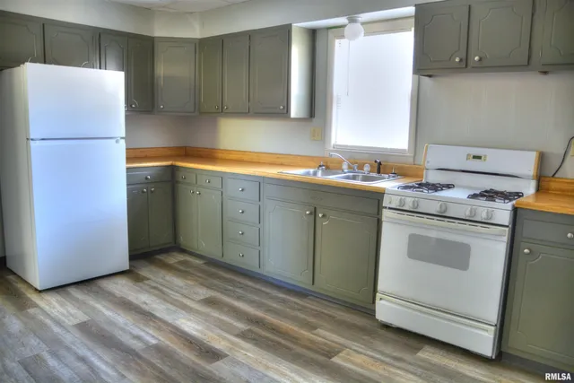 $99,900 | 309 South Dudley Street, Macomb, IL 61455