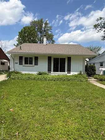 $1,325 | 768 West Mapledale Avenue, Hazel Park, MI 48030