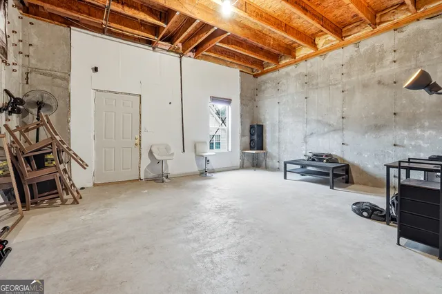 $259,000 | 6710 Gallant Court Southeast, Mableton, GA 30126